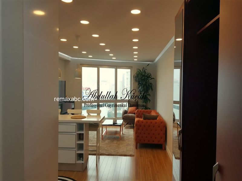 Ataşehir Andromeda Residence da Şık Dekorasyonlu, Eşyalı 1+1
