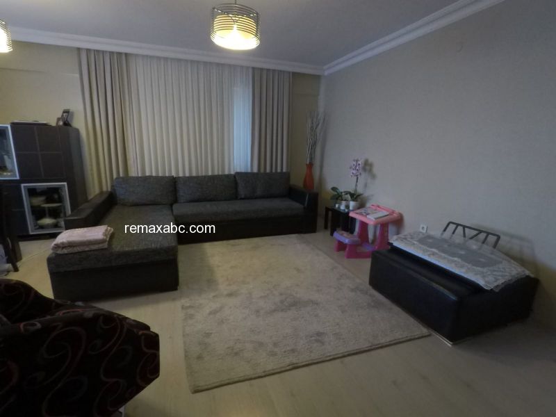 BASIN VE YAZARLAR SİTESİNDE 3+1 KİRALIK DAİRE