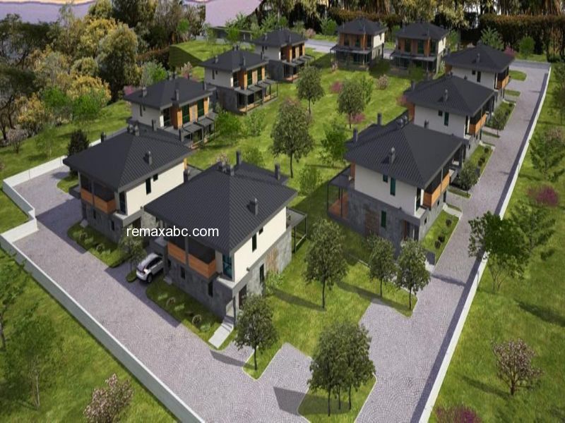 RE/MAX ABC den Kartepe de Dubleks Villa