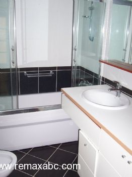 AĞAOĞLU MY TOWN'DA RE/MAX ABC'DEN HAZIR KİRACILI YATIRIMLIK 2+1  - 124164