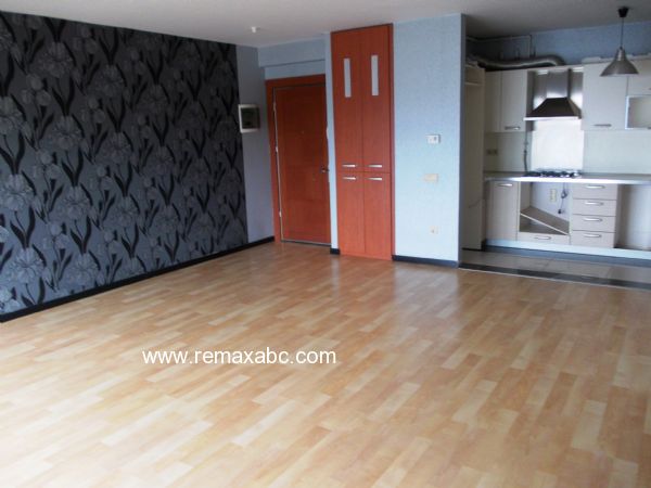 AĞAOĞLU MY TOWN'DA RE/MAX ABC'DEN SİTEDE TEK 1+1 SATILIK - 124368