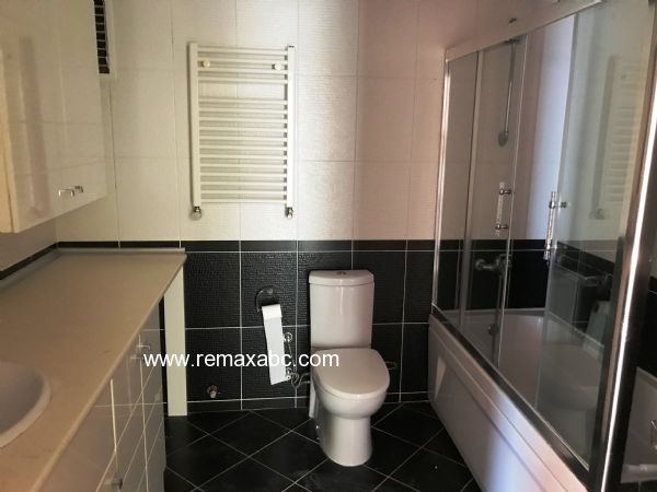 AĞAOĞLU MY TOWN'DA RE/MAX ABC'DEN SİTE PEYSAJ VE HAVUZ MANZARALI 3+1 SATILIK - 125951