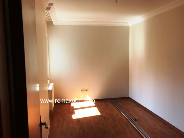 AĞAOĞLU MY TOWN'DA RE/MAX ABC'DEN SİTE PEYSAJ VE HAVUZ MANZARALI 3+1 SATILIK - 125953