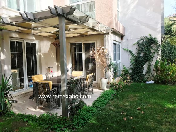 AĞAOĞLUMY TOWN'DA TEK YETKİLİ REMAX ABC'DEN BAKIMLI SATILIK BAHÇE KATI - 126026